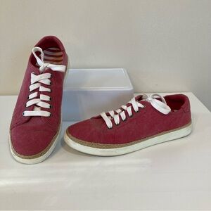 Vionic Hattie Washed Red Canvas Sneakers Womens 8.5 Lace Up Shoes Comfort